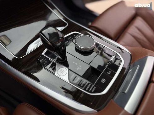 BMW X7 2020 - фото 27