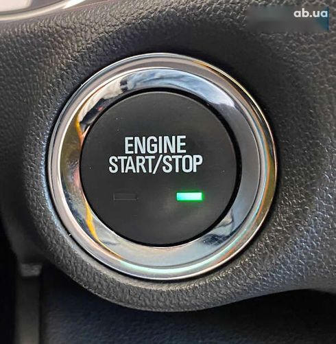 Opel Insignia 2019 - фото 19