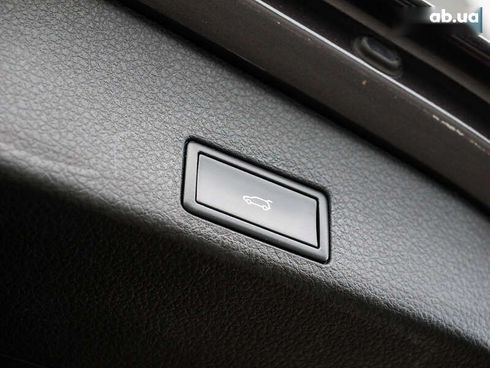 Volkswagen Touareg 2012 - фото 29