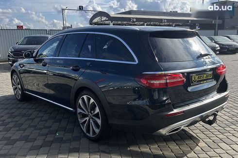 Mercedes-Benz E-Класс 2018 - фото 5