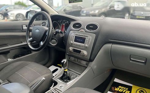 Ford Focus 2010 - фото 23