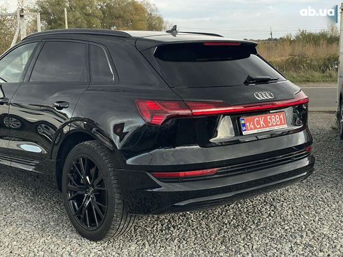 Audi E-Tron 2021 - фото 28