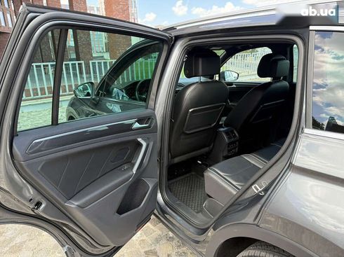 Volkswagen Tiguan 2018 - фото 17