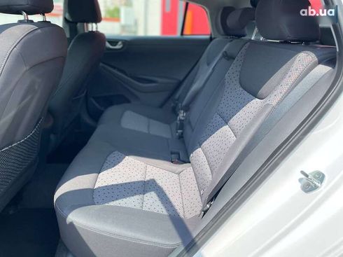 Hyundai Ioniq 2018 - фото 12