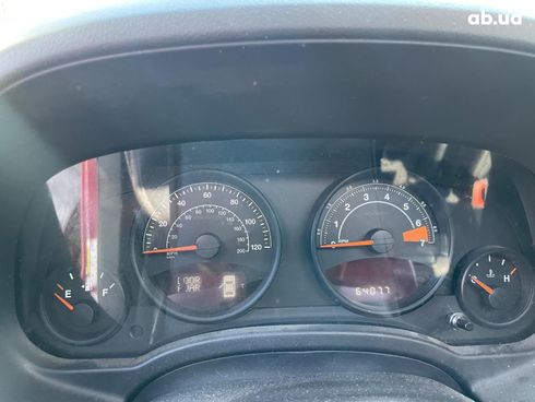 Jeep Patriot 2016 красный - фото 22