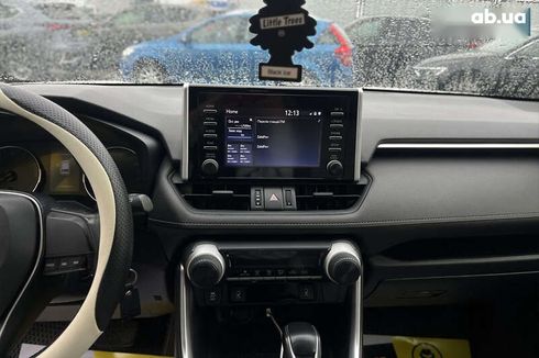 Toyota RAV4 2019 - фото 21