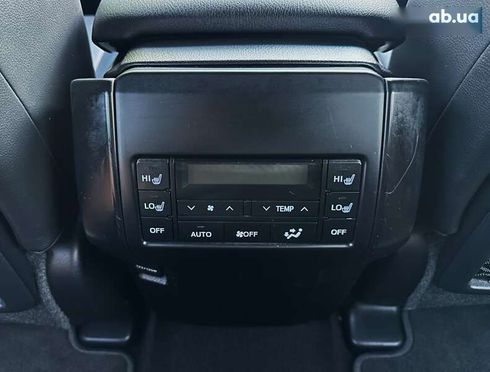 Toyota Land Cruiser Prado 2020 - фото 28