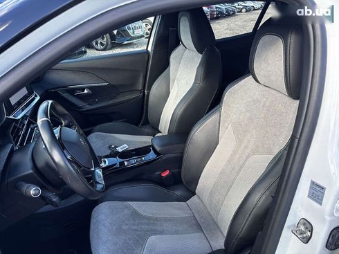 Peugeot e-2008 2020 - фото 22