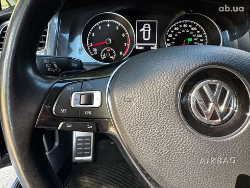 Volkswagen Golf 2017 черный - фото 16