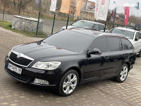 Skoda Octavia 2011 - фото 3