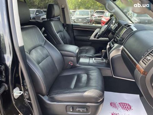 Toyota Land Cruiser 2012 - фото 15