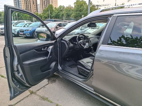 Nissan Rogue 2017 серый - фото 15