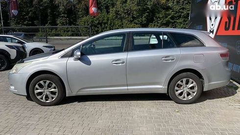 Toyota Avensis 2009 - фото 4