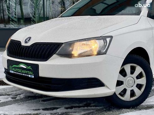 Skoda Fabia 2017 - фото 2