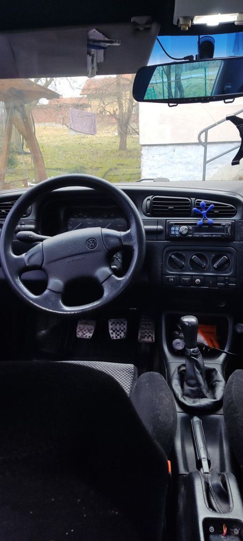 Volkswagen Vento 1994 синий - фото 12
