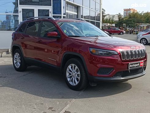 Jeep Cherokee 2019 красный - фото 8