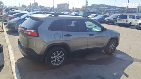 Jeep Cherokee 2017 серый - фото 5