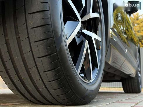 Volkswagen Touareg 2022 - фото 26