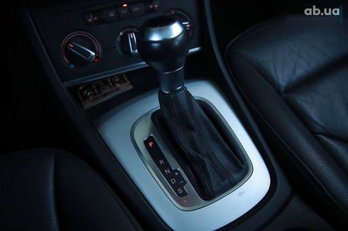 Audi Q3 2017 - фото 17