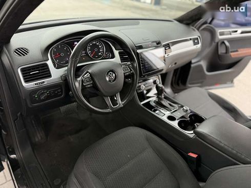 Volkswagen Touareg 2012 - фото 17