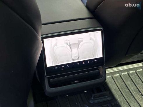 Tesla Model 3 2024 - фото 17