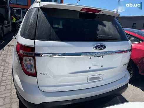Ford Explorer 2013 - фото 5
