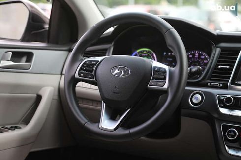 Hyundai Sonata 2019 - фото 13