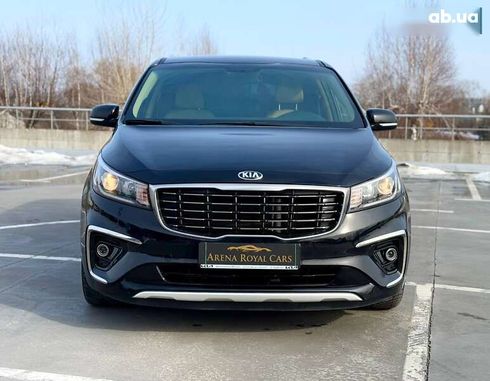 Kia Carnival 2020 - фото 4