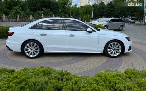 Audi A4 2021 - фото 8