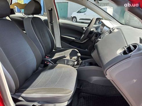 SEAT Ibiza 2012 - фото 26