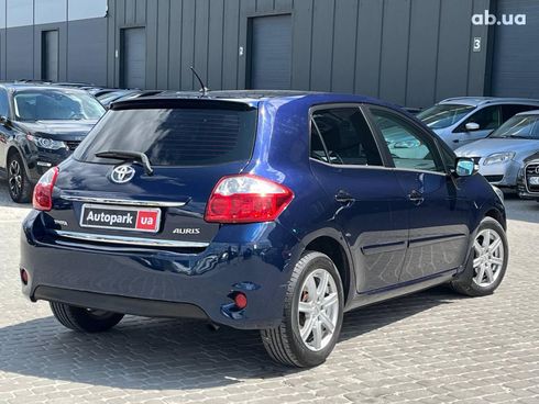 Toyota Auris 2011 синий - фото 5