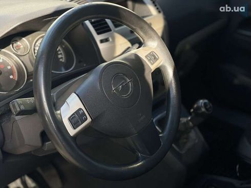 Opel Zafira 2008 - фото 14