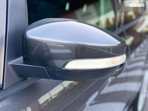 Ford C-Max 2018 - фото 16