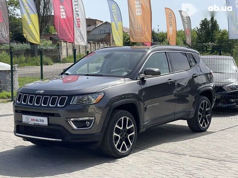 Jeep Compass 2018 - фото 2