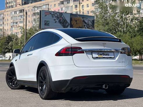 Tesla Model X 2020 - фото 9