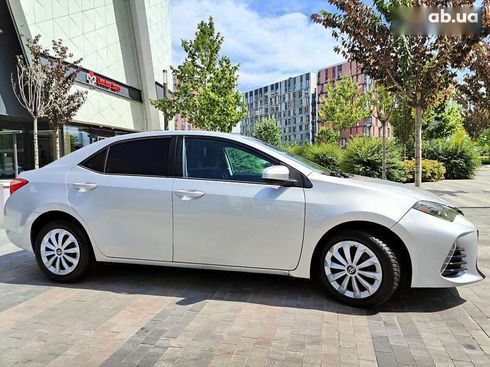 Toyota Corolla 2019 - фото 26