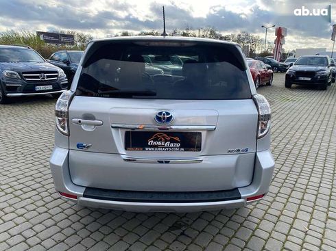 Toyota RAV4 2012 - фото 6