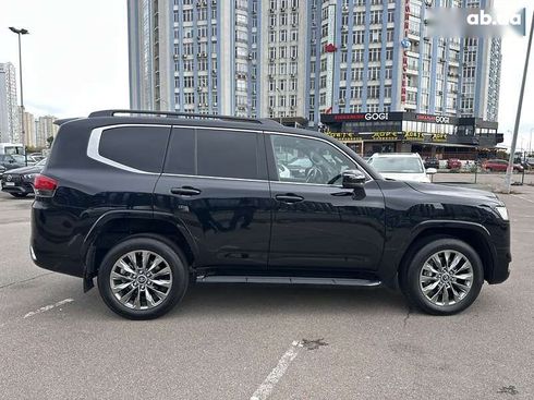 Toyota Land Cruiser 2023 - фото 10
