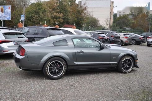 Ford Mustang 2006 - фото 10