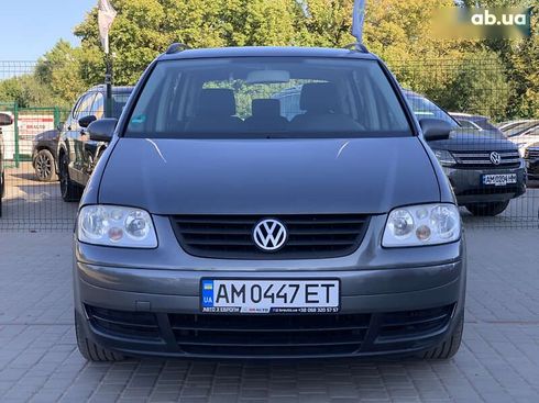 Volkswagen Touran 2003 - фото 4