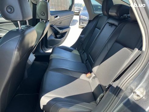 Volkswagen Jetta 2018 серый - фото 32