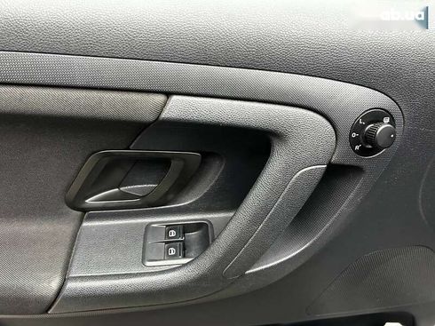 Skoda Fabia 2010 - фото 7