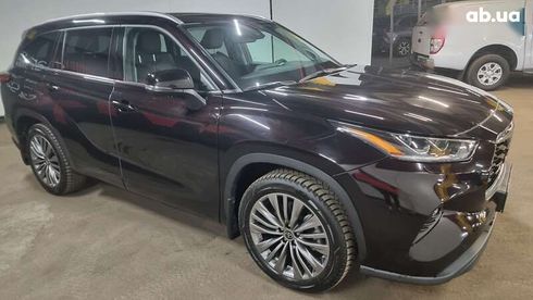 Toyota Highlander 2022 - фото 7
