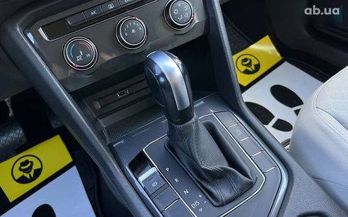 Volkswagen Tiguan 2017 - фото 16