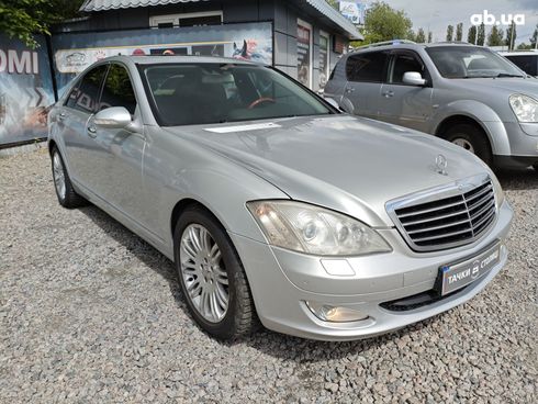 Mercedes-Benz S-Класс 2008 серебристый - фото 3