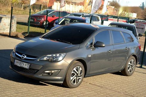 Opel Astra 2015 - фото 3