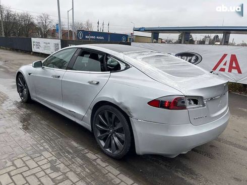 Tesla Model S 2017 - фото 3