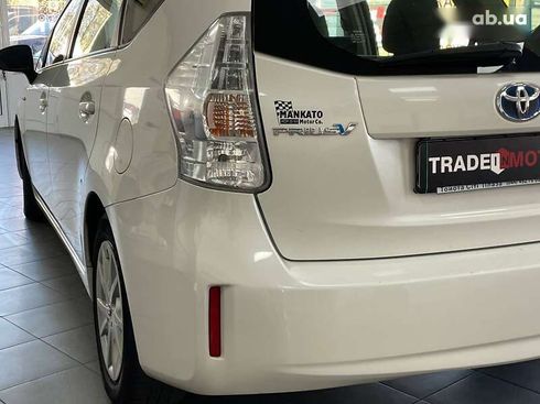 Toyota Prius 2012 - фото 12
