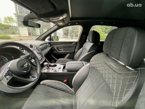 Bentley Bentayga Speed 2021 - фото 8