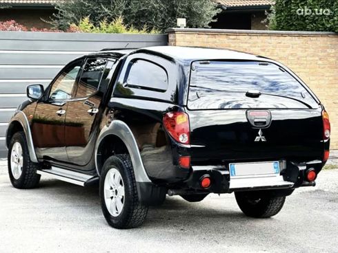 Mitsubishi L200 2007 черный - фото 9